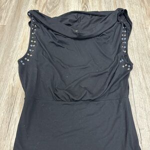 Top with a tank underneath. Crowl neck and tight bottom XL